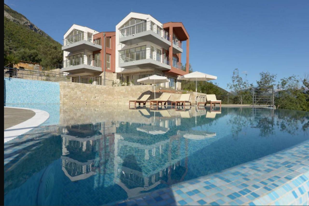Apartments Acacia Hill Ðenovići Dış mekan fotoğraf